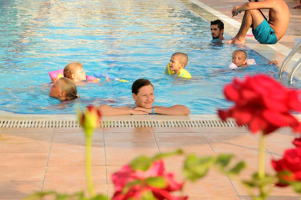 Aral Hotel Side Сиде Екстериор снимка